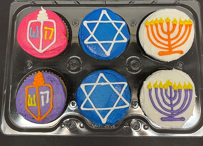 Hanukkah Cupcakes